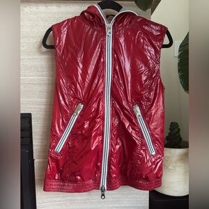 Duvetica Abrezia Nylon Full Zip Hooded Down Vest, Red Size IT 44/ Large